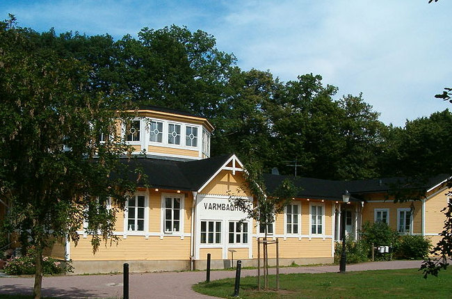 Varmbadhuset